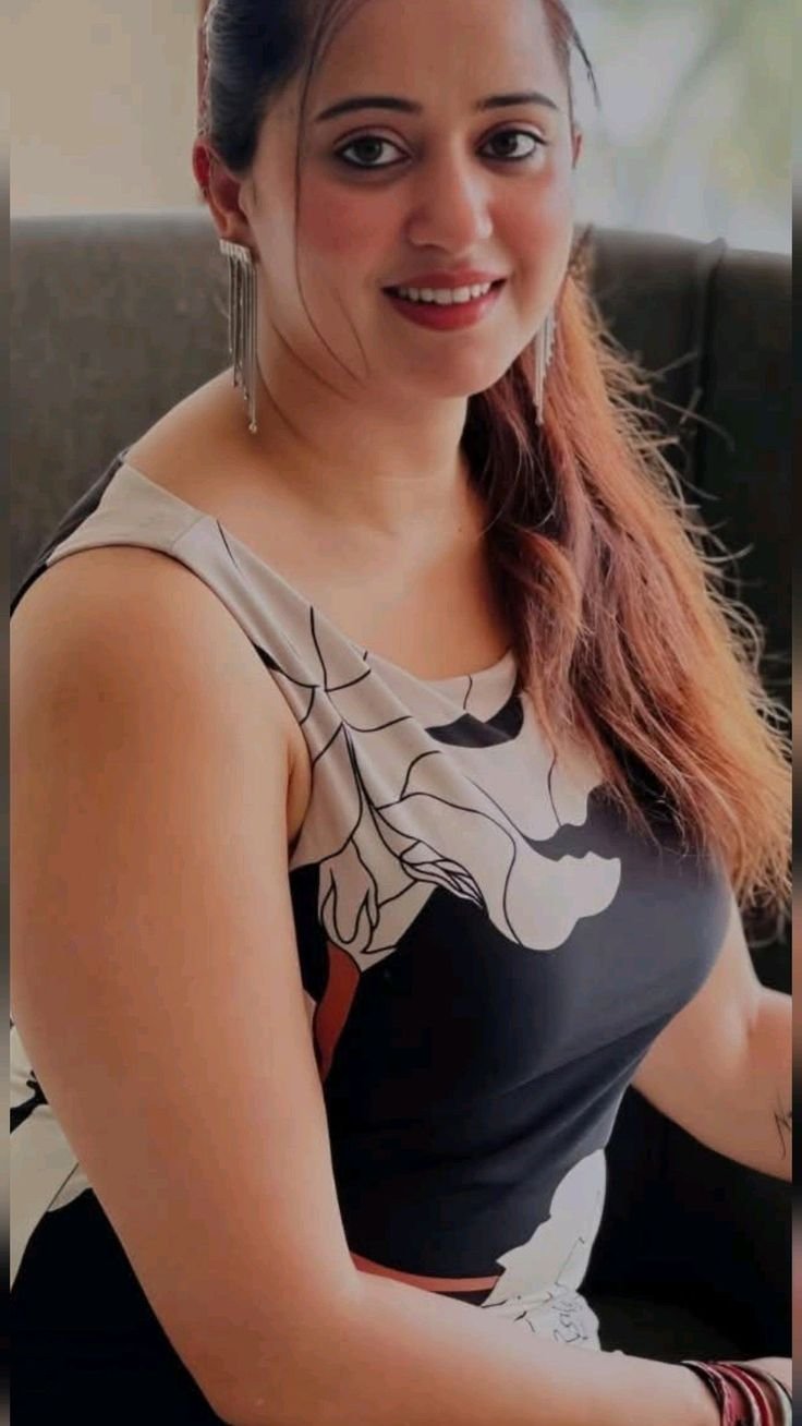 Call Girl Kolkata Simran