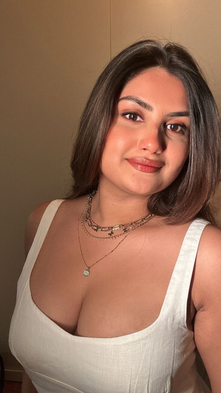 Call Girl Kolkata Preeti